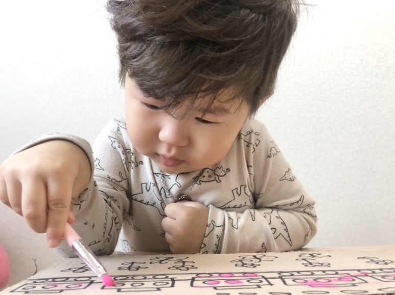 색조놀이 화장품 이미지