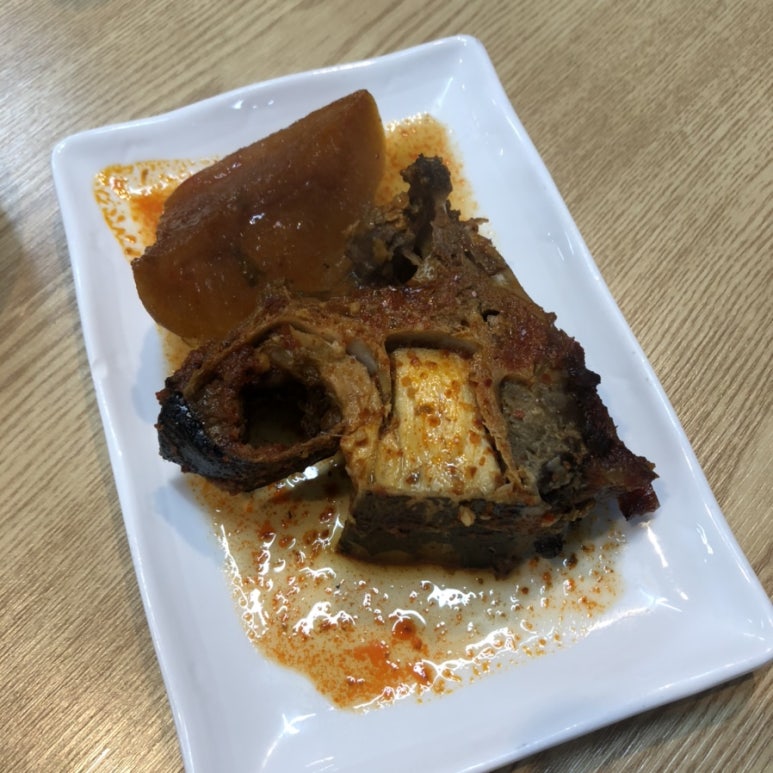 김춘석참치 이미지