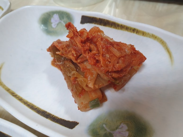 추섬 활어회 식당 이미지