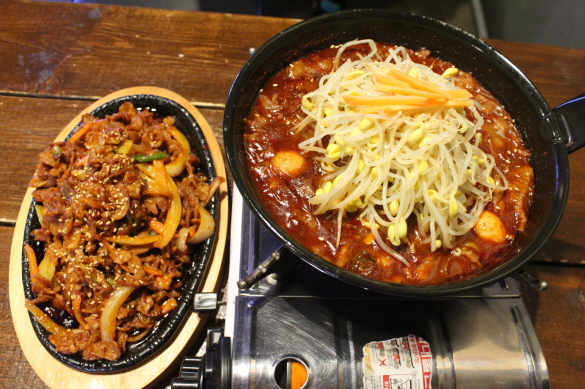 국제닭발 이미지