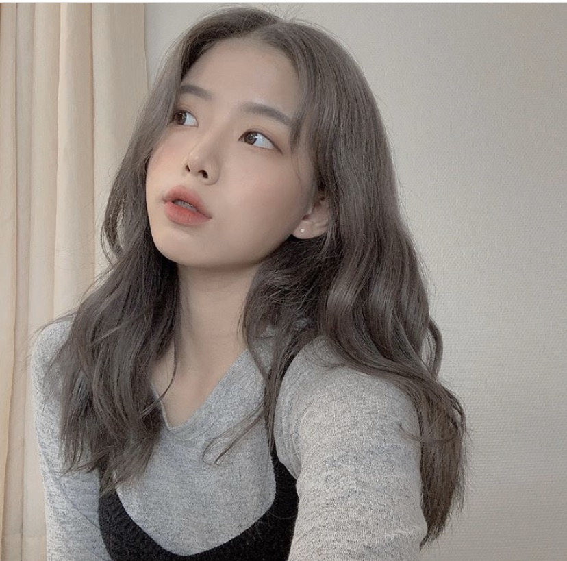 애쉬그레이 이미지