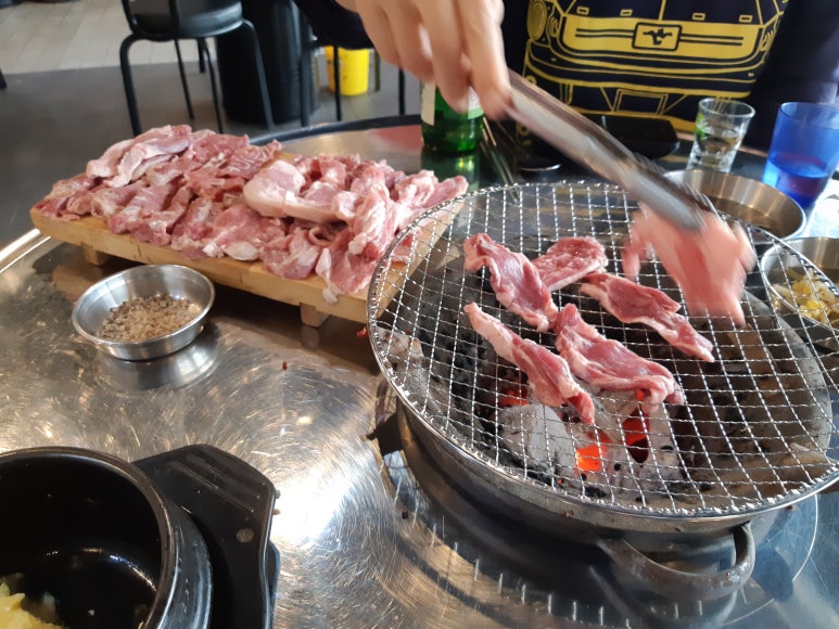 덕이숯불 이미지