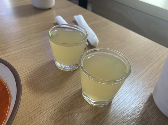 본전삼계탕 이미지