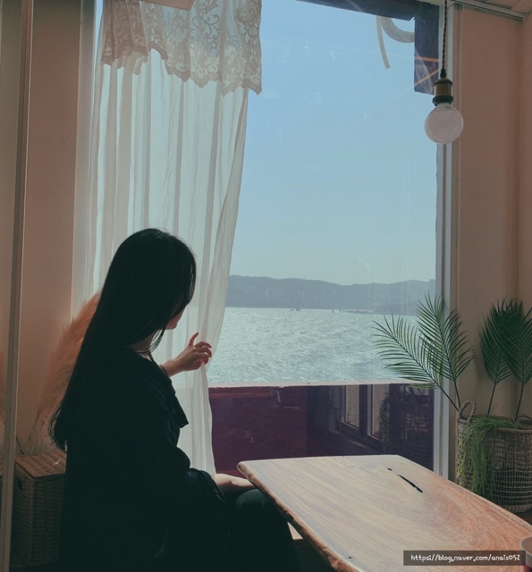 삘딩오왼몰겐 이미지