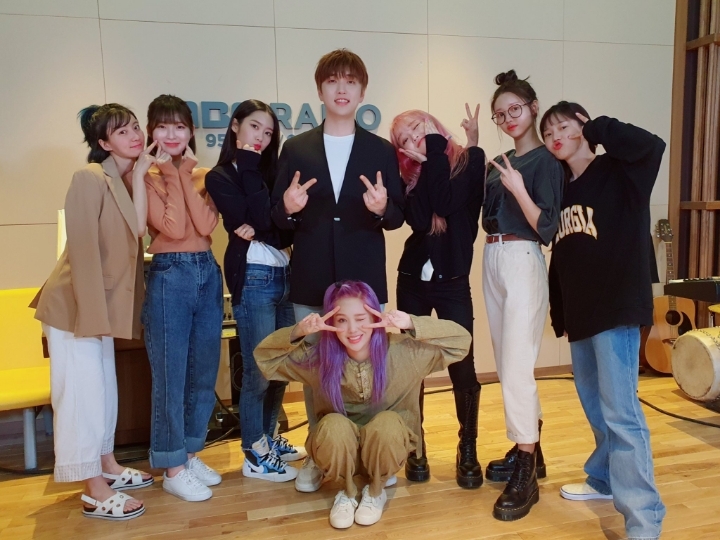 썰엔터테인먼트 이미지