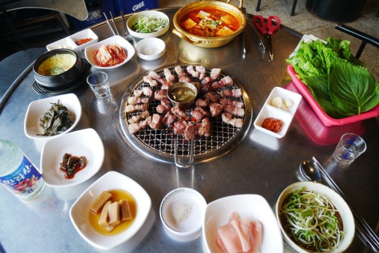 함덕흑돼지연탄구이 이미지