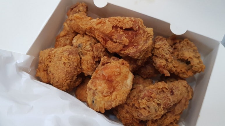 맥시두마리치킨 이미지