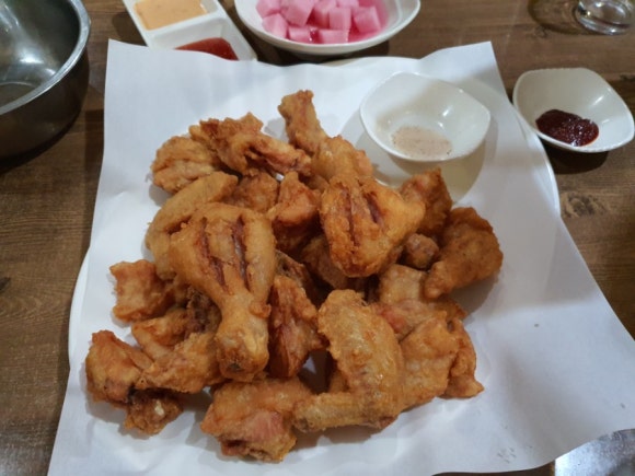 이삼치킨 이미지