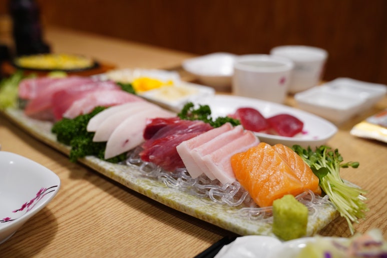 한돌참치 이미지