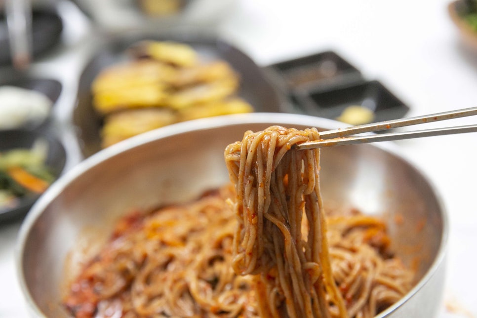 솔밭막국수 이미지