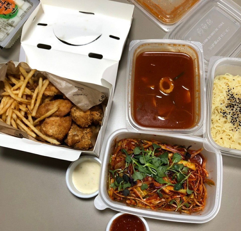 누나홀닭 이미지