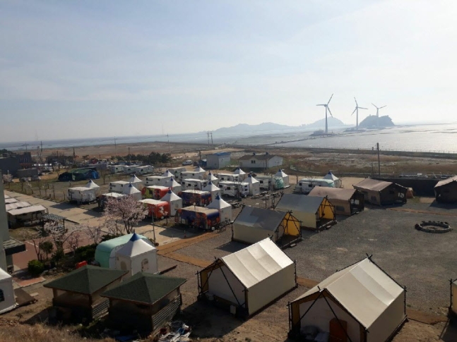 탄도항노을펜션캠핑장 이미지