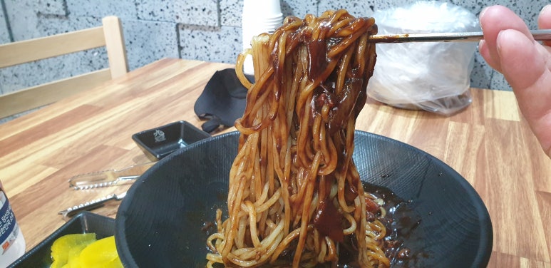 구백년짜장 이미지