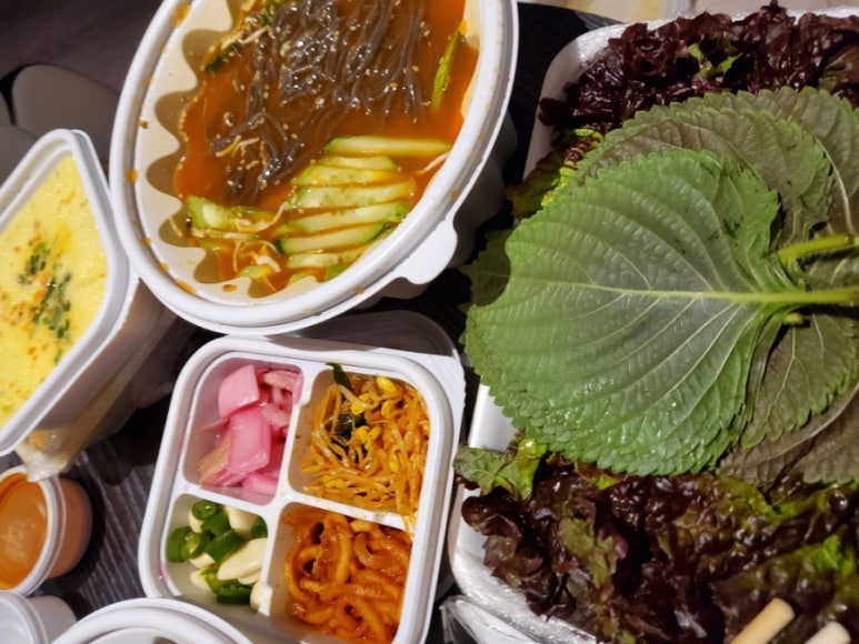 육화숯불생고기 이미지