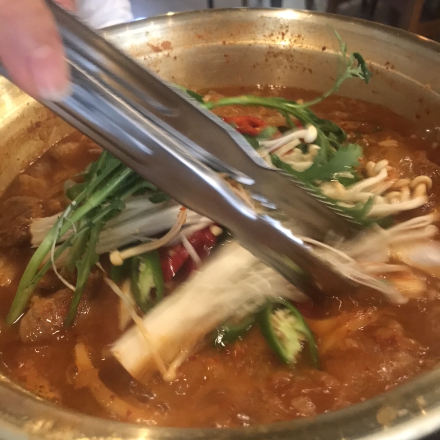 김치찜에 진심 이미지