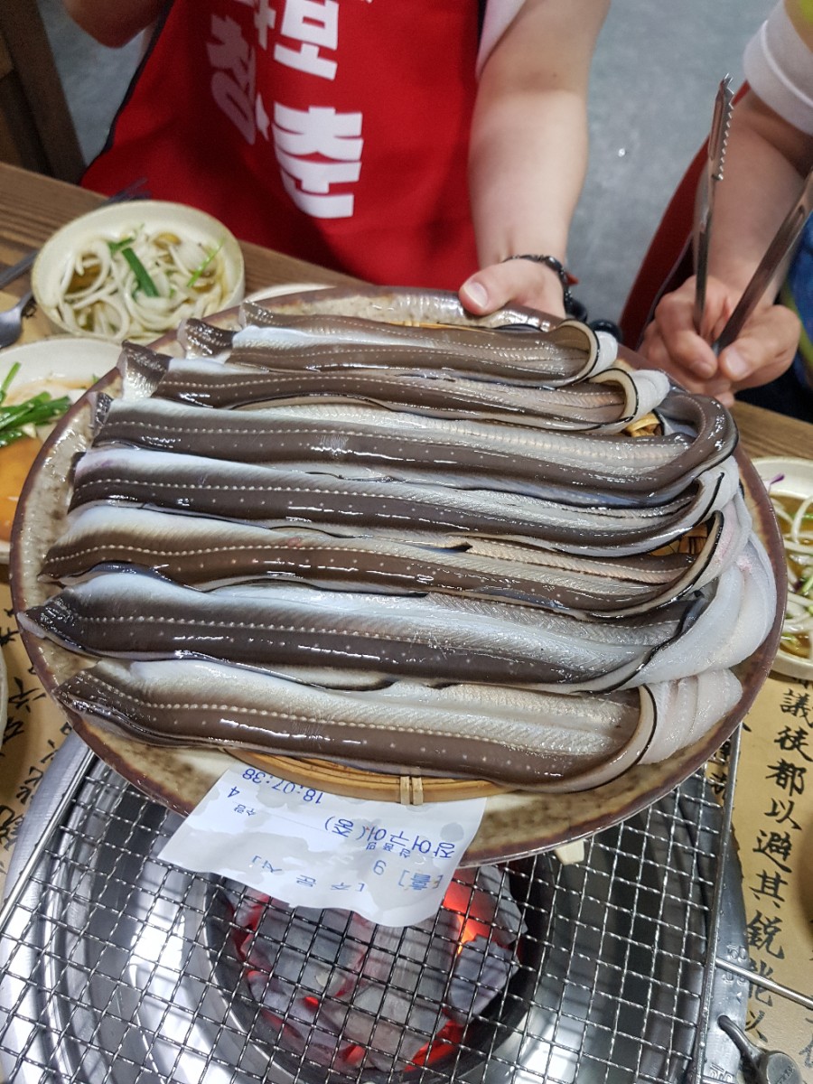 바다돌장어구이 이미지