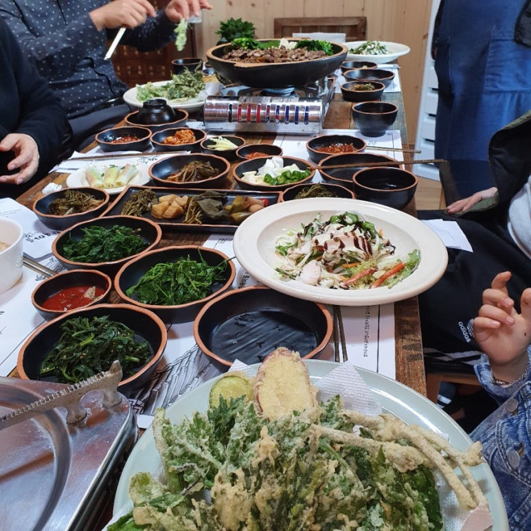 한옥마을녹색흑염소 이미지