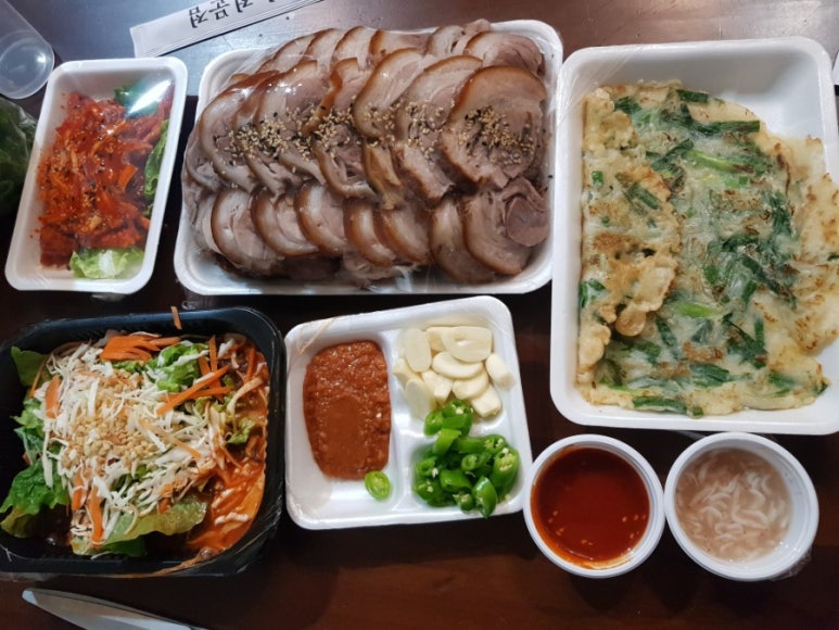 찬누리보쌈족발 이미지
