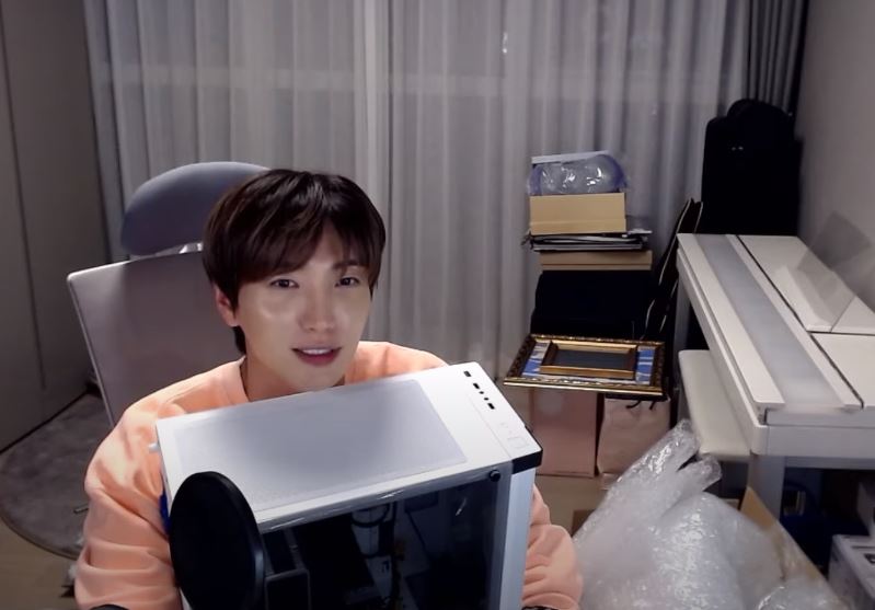 타이니테크 이미지
