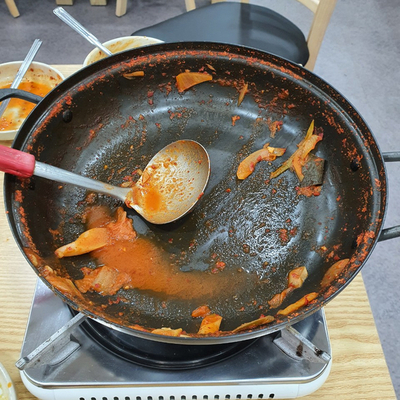 뽀글이생돼지김치찌개 이미지