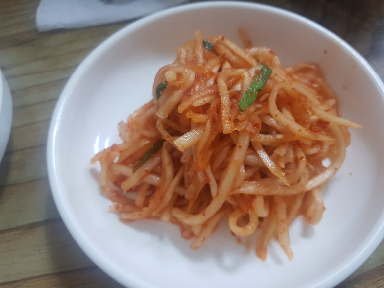 시장보리밥 이미지