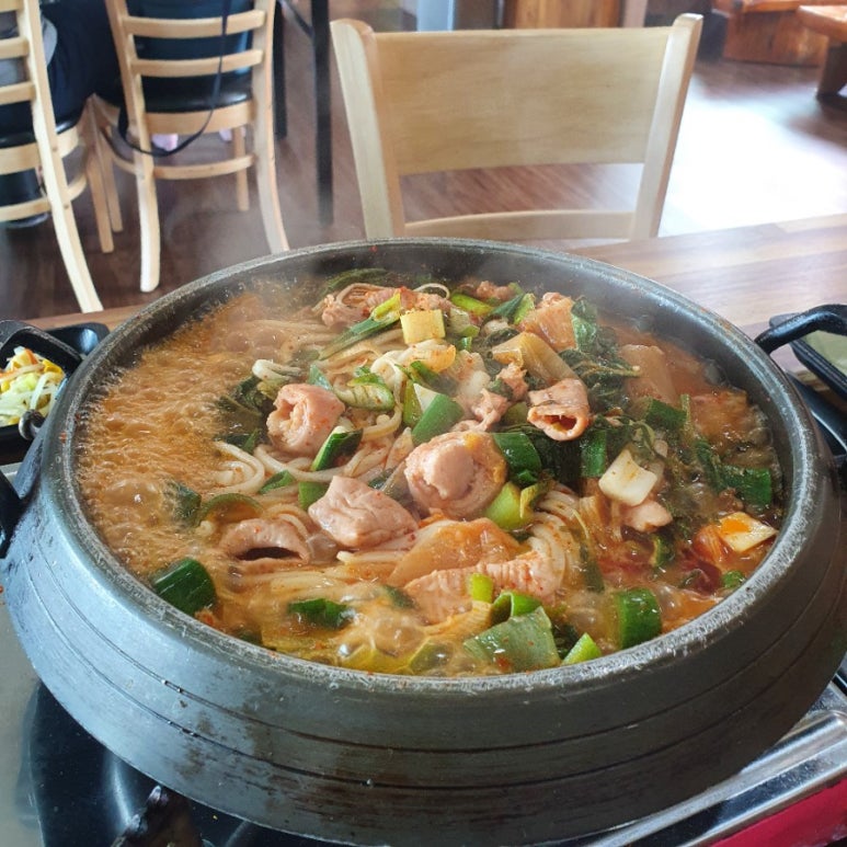 할머니딸숯불곱창마을 이미지