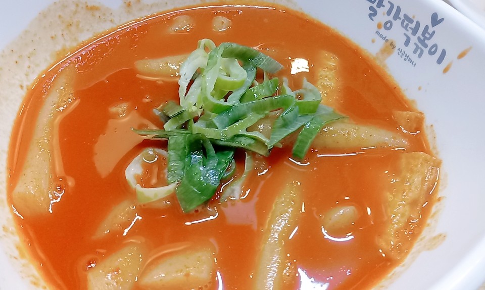 빨강떡볶이 이미지