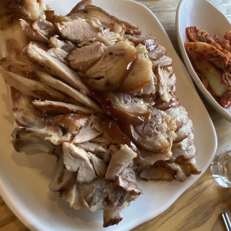탱탱온족발 이미지