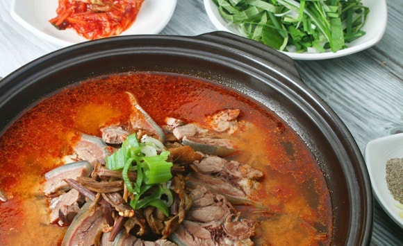 청기와흑염소 이미지