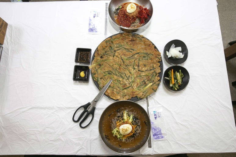 솔밭막국수 이미지