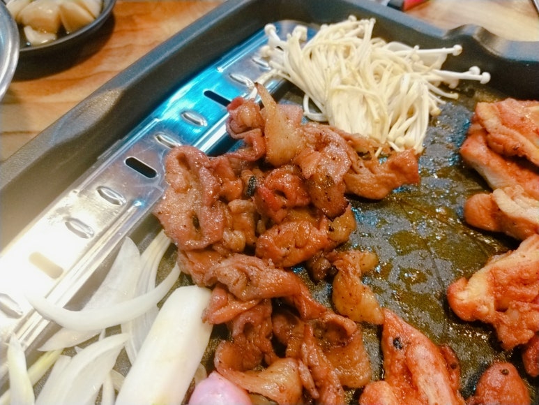 왕부자숯불닭갈비 이미지