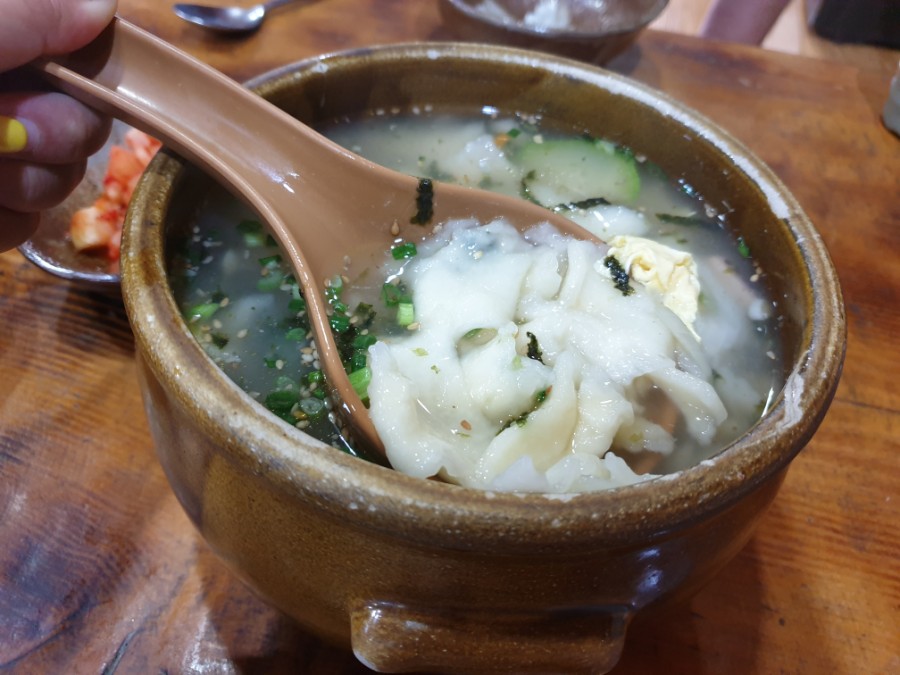 항아리수제비 이미지