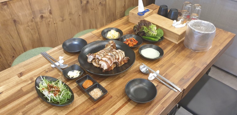 오향한방족발 이미지