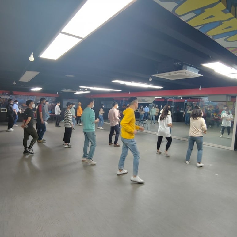 루에다라틴댄스스튜디오 이미지