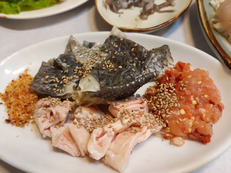 유달횟집 이미지