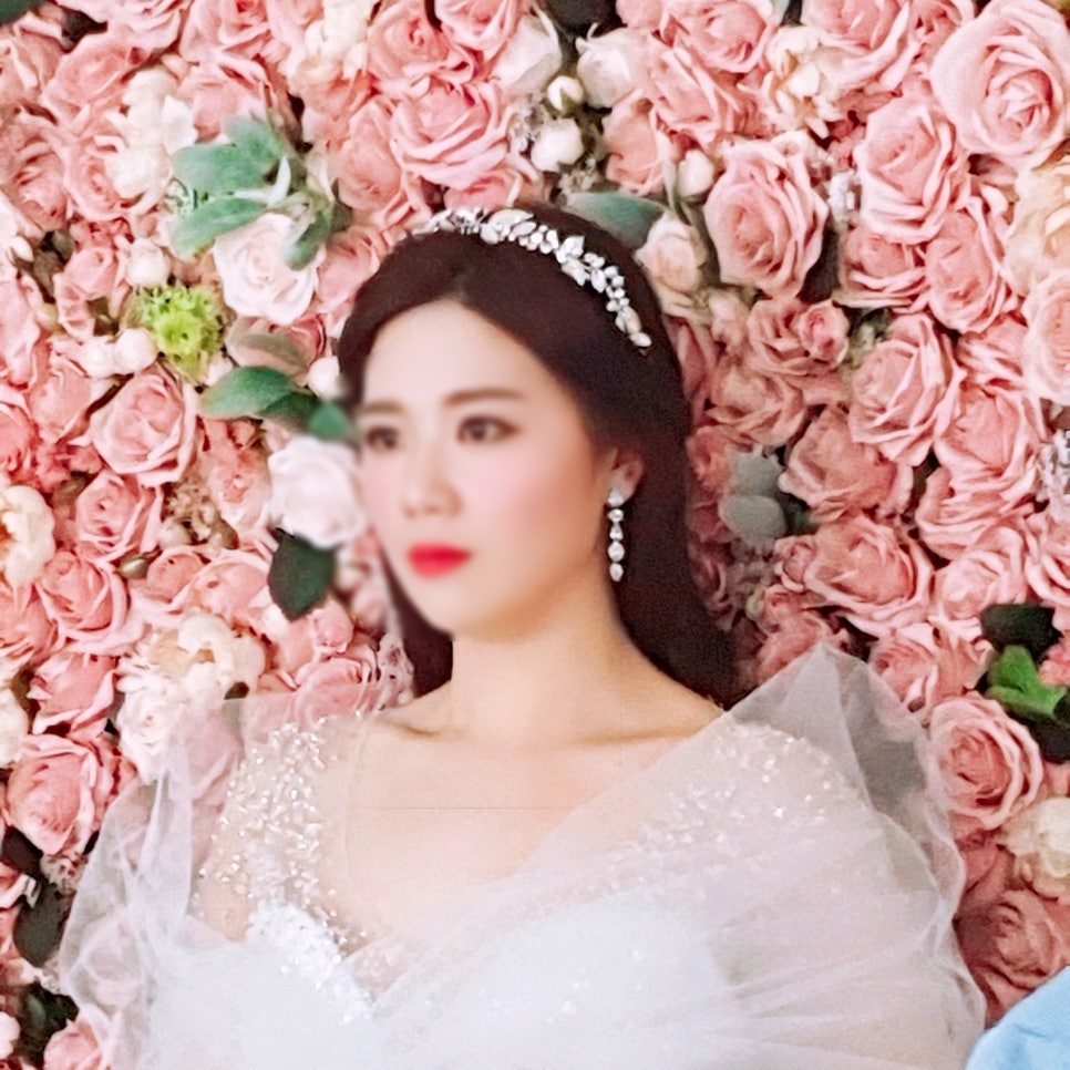 라리플라워 이미지
