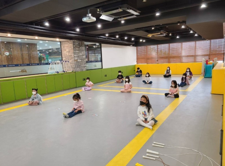 에이젯 수영장 이미지