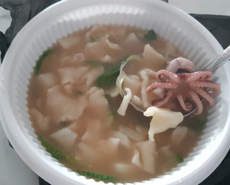 유명한수제비와향촌칡냉면 이미지