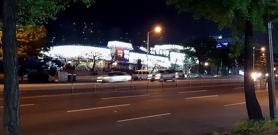 도미노피자전주 이미지