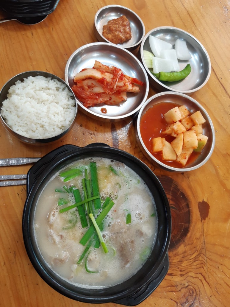 울산할매국밥 이미지