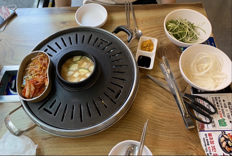어머나무한삼겹 이미지