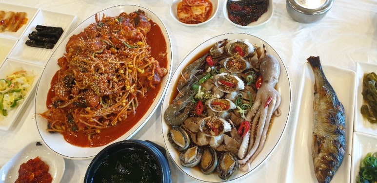 명품아구아구 이미지