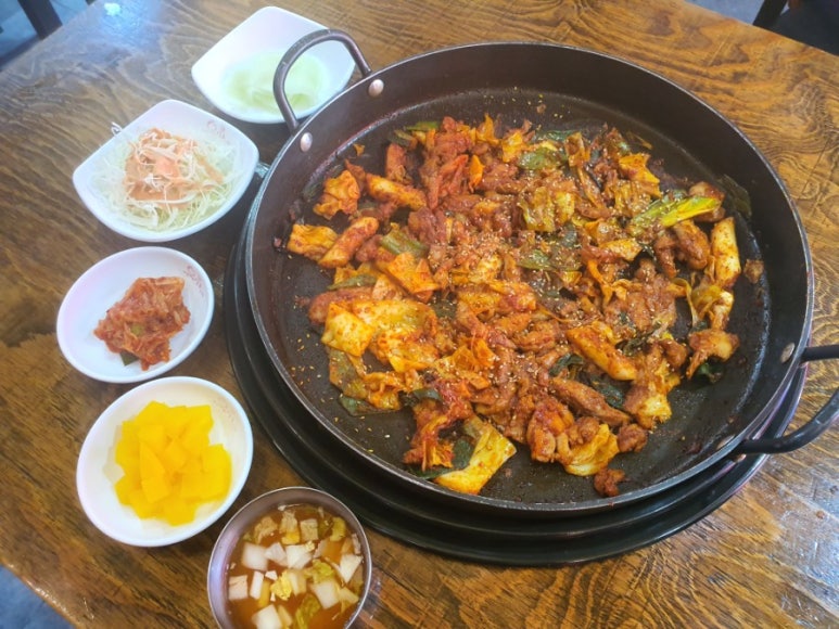 유가네닭갈비온천천점 이미지
