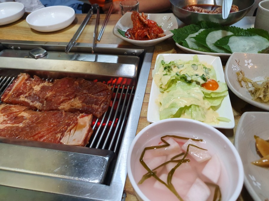 돈쌈숯불갈비 이미지