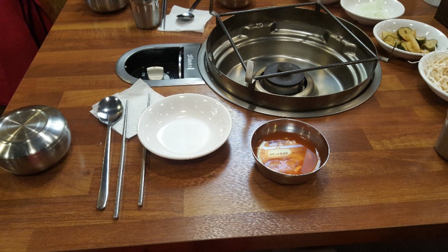 꽃피는닭마을 이미지