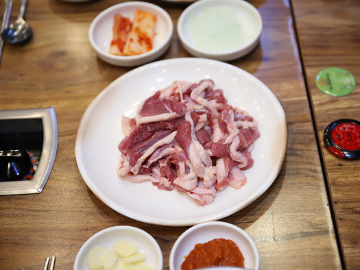 통큰생오리 이미지