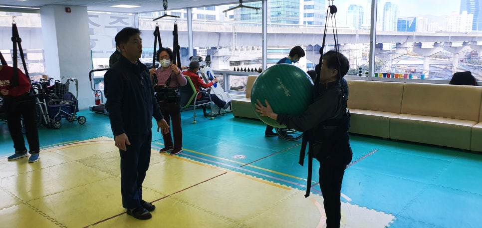 활기찬운동센터 이미지