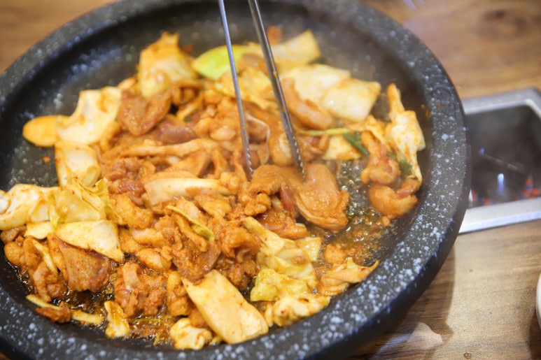 통큰생오리 이미지
