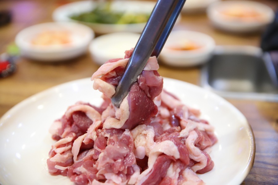 통큰생오리 이미지