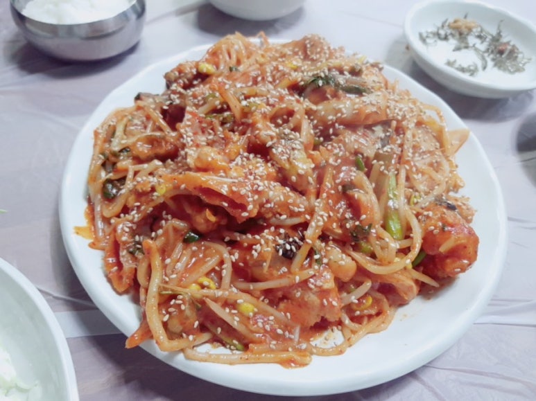 본동아구찜 이미지